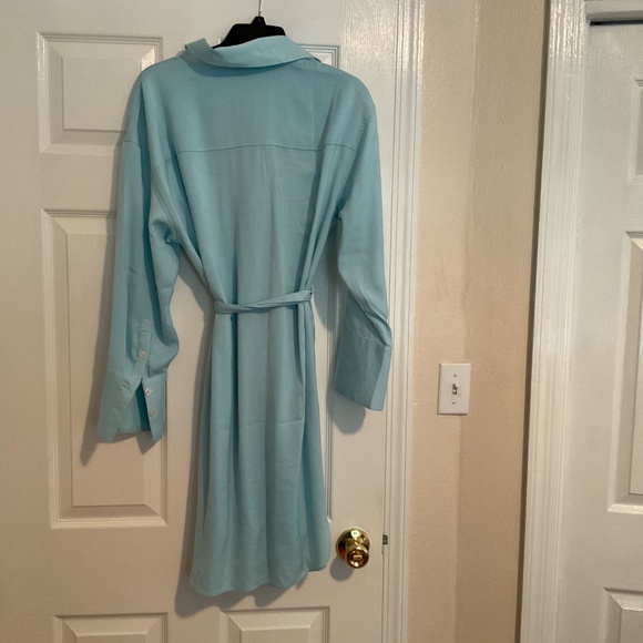 Ladies Banana Republic factory size medium light aqua blue self-tie shirt dress - Picture 3 of 4